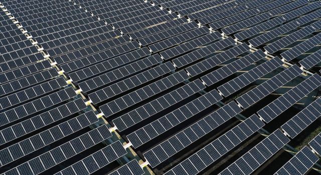 Güneş enerjisi kapasitesinde yıllık bazda artışın 2021'de yüzde 100'ü aşması bekleniyor