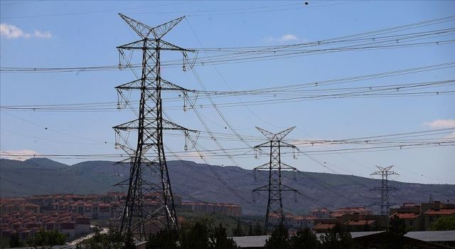 Elektrikte tüm zamanların en yüksek tüketimi gerçekleşti