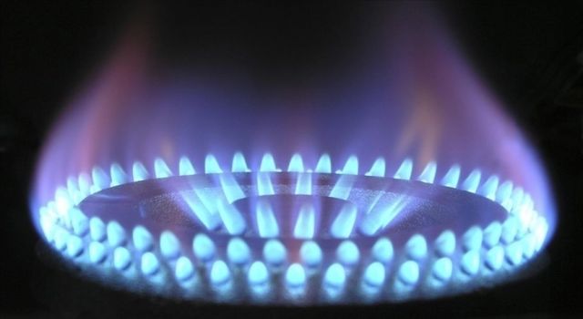 Doğal gaz dağıtımı için uygulanan merkez ilçe nüfus şartı düşürüldü