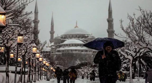 Kış yeni geliyor...Böyle giderse İstanbul'un başı belaya girebilir