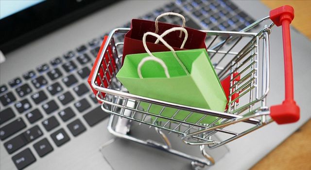 Online alışveriş ve internet aboneliği şikayetleri artıyor