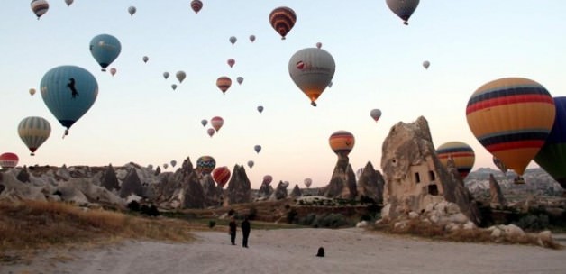 Hükümetten turizm acentelerine destek!