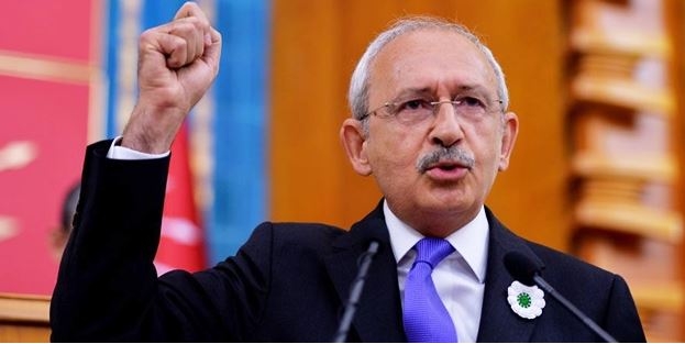 CHP'liler Birbirine Girdi... Anıtkabir'e Gidip Kılıçdaroğlu'nu Şikayet Etti! Karga Tulumba Kovuldu