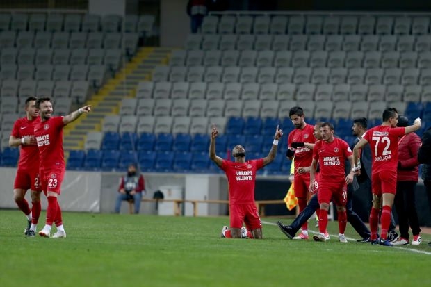 Ümraniyespor Trabzonspor'u kupadan eledi!