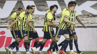 Fenerbahçe Medipol Başakşehir'i 4 golle geçti