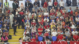 Bakan Kasapoğlu: Akdeniz oyunlarında sporcularımız tarih yazıyorlar