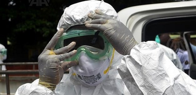 Rusya Ebola için 3 aşı 1 ilaç geliştirdi