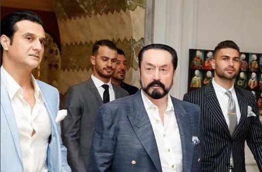 'Adnan Oktar Örgütünün İki Numarası Tarkan Yavaş Yakalandı' İddiası