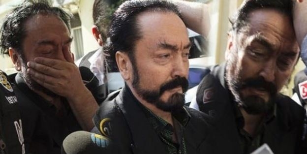 Adnan Oktar'a kötü haber! Para yatıran avukat suçüstü yakalandı