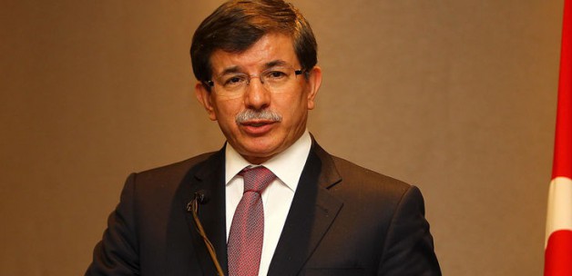 Davutoğlu'na 100 kanaldan destek