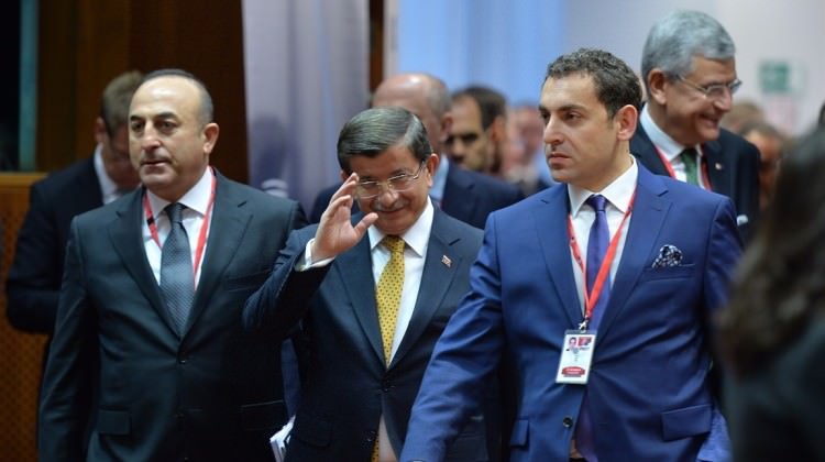 Davutoğlu: 100 yıl sonra Sykes Picot'a izin yok