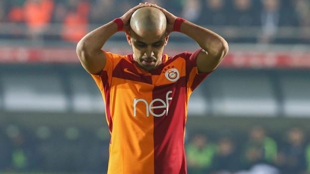 Feghouli Galatasaray'ı Sildi