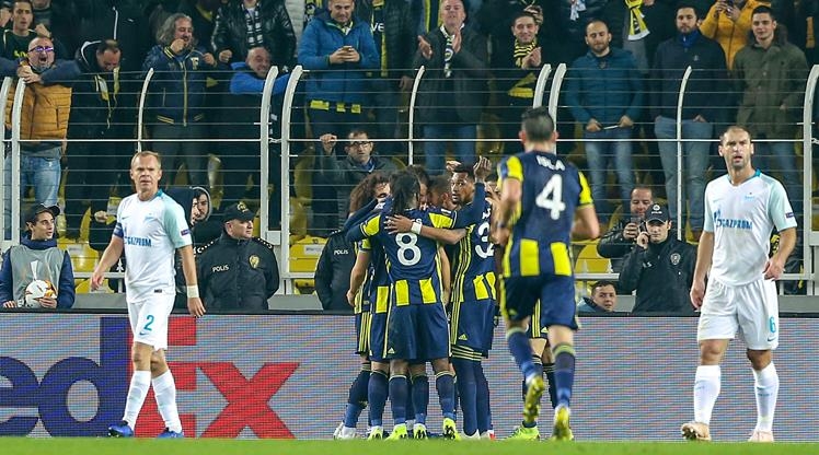 Fenerbahçe, avantajı tek golle kaptı