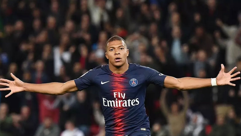 Futbol dünyasının en değerlisi Mbappe