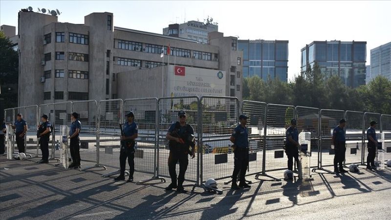 Üç Büyük Belediye Başkanı Görevden Uzaklaştırıldı